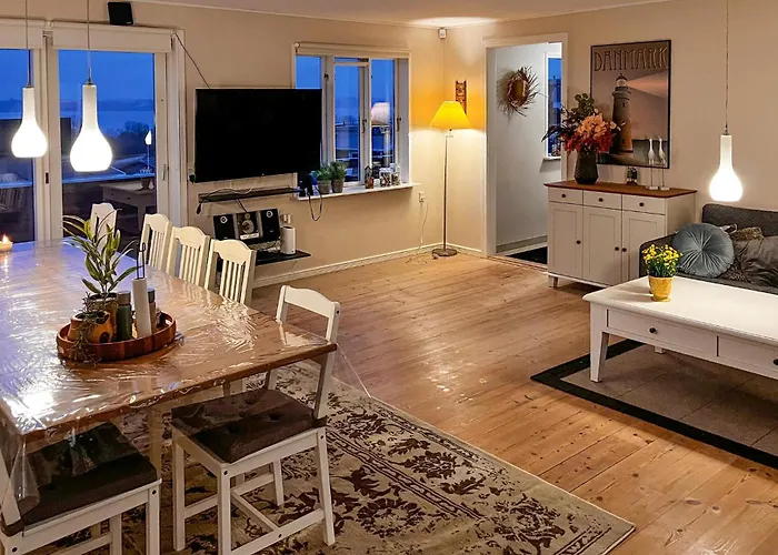 Beautiful In With Wifi Holiday home