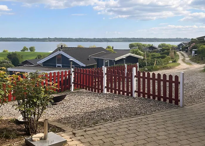 Holiday home Beautiful In With Wifi